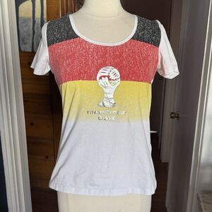 FIFA World Cup Brazil 2014 T-Shirt Sz L Deutchland 10 Official License Germany
